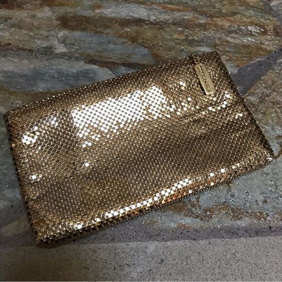 Whiting & Davis Gold Mesh Evening Bag Zippered Clutch Vintage Holiday Party NYE - Picture 7 of 11